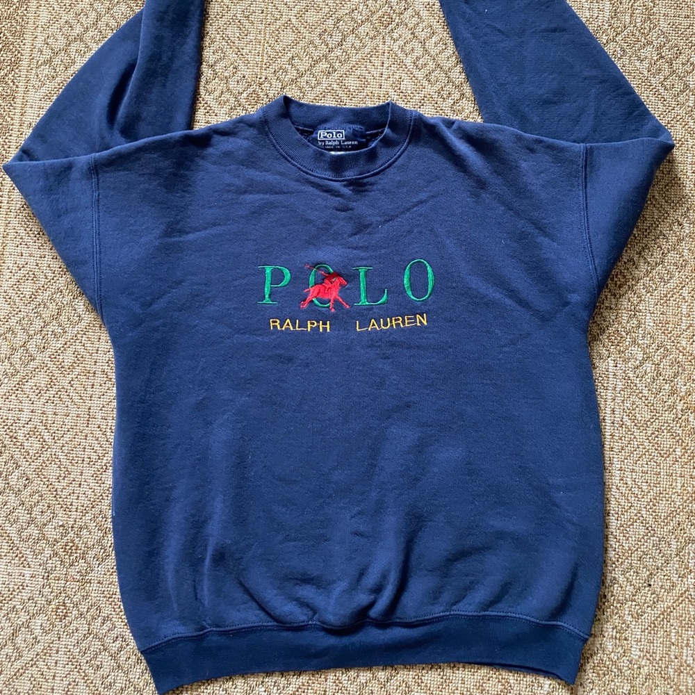 VINTAGE POLO SWEATSHIRT!